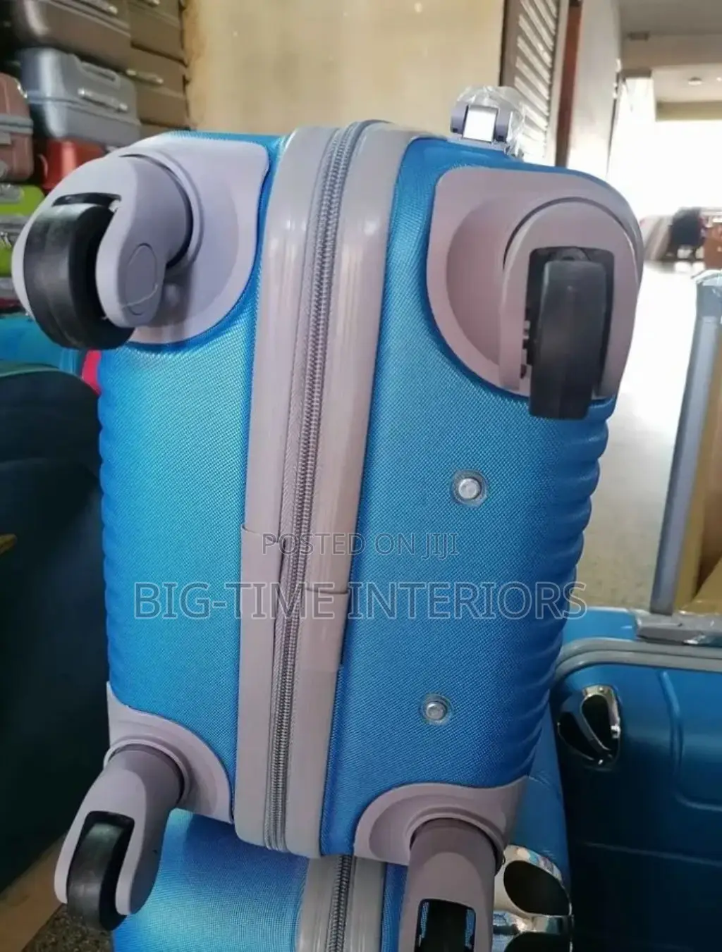 Classy 3in1 Plastic Suitcase Set