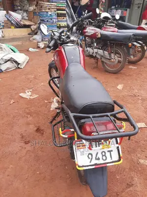 Yamaha Crux 2019 Black