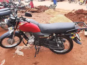 Yamaha Crux 2019 Black
