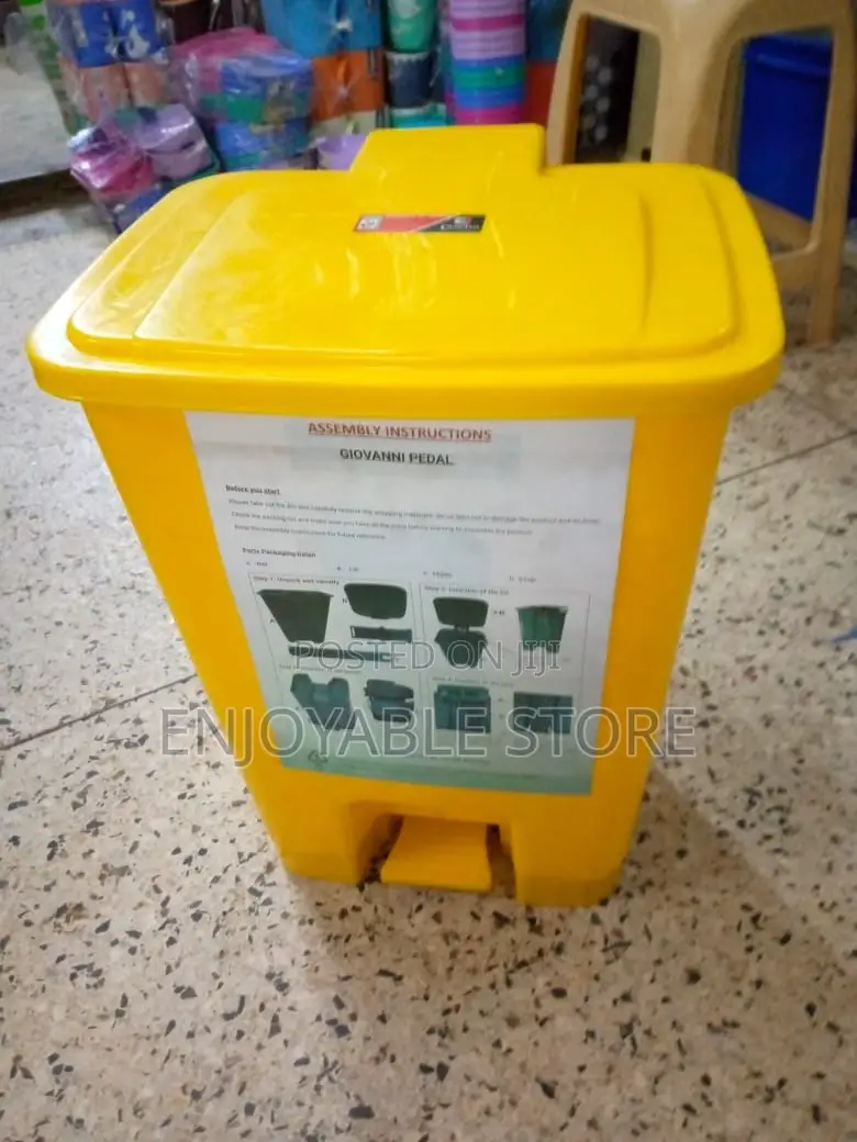 Plastic Step on Dust Bins