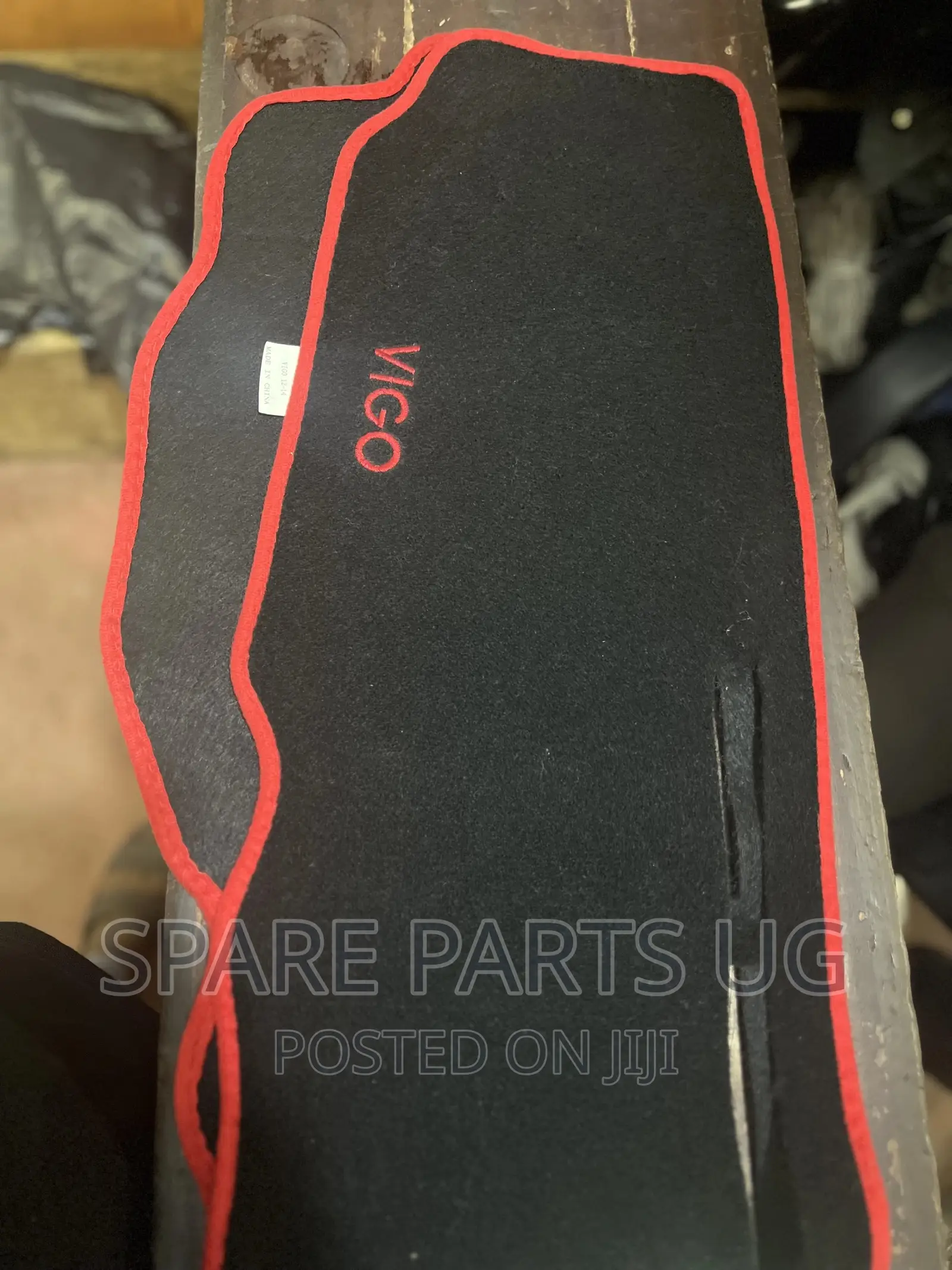 Hilux Vigo Dashboard Mats