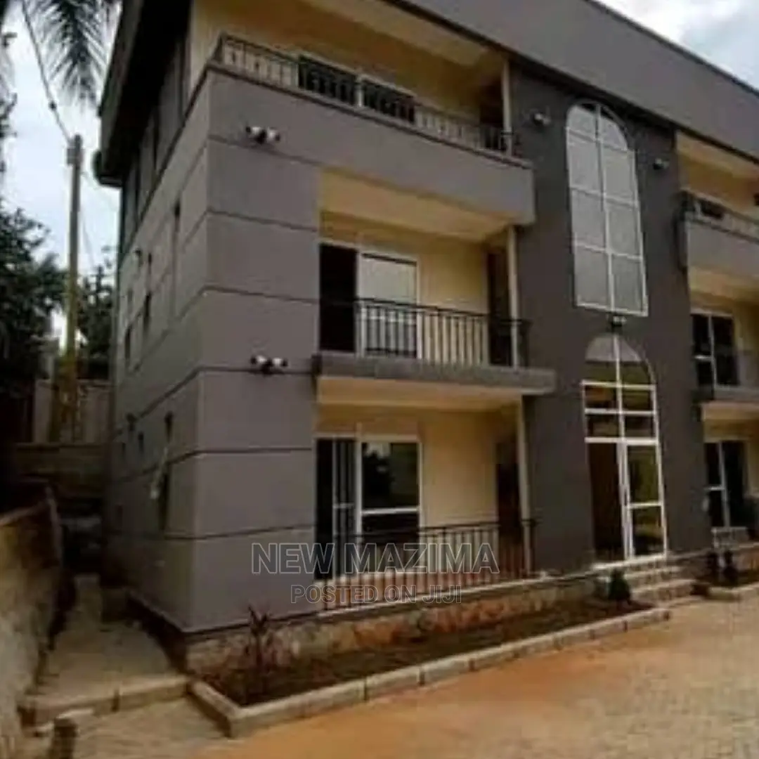 6bdrm Block of Flats in Muyenga Heights, Division a for Sale