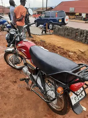 Victory 8-Ball 2019 Red