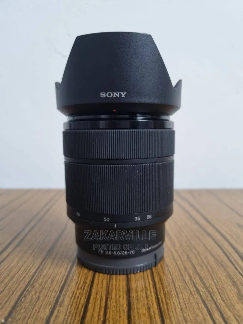 Sony A7R II With Sony 28-70mm Lens (42.4 Megapixels)