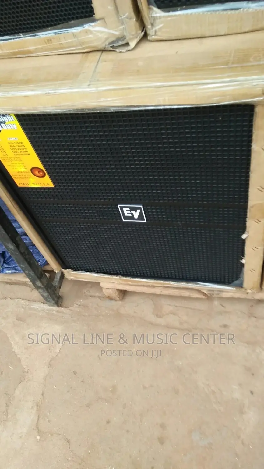 Ev Singal Bass Black