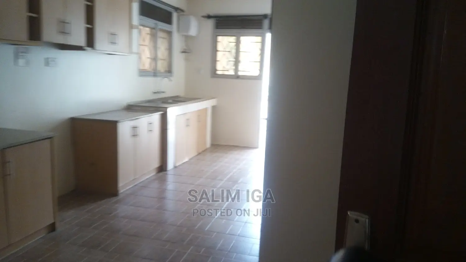 4bdrm Duplex in Kololo Property, Central Division for Rent
