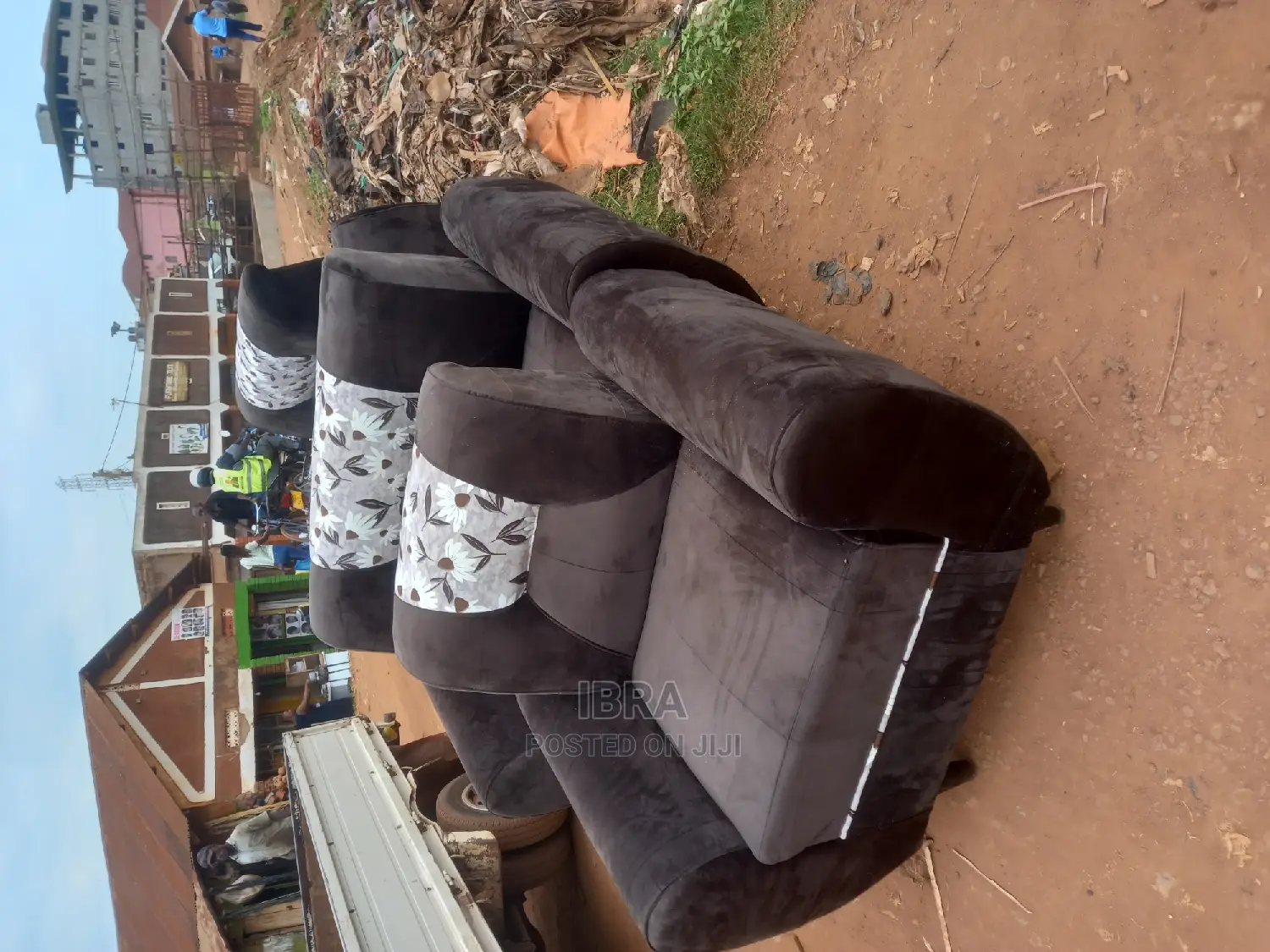 5 Seater in Central