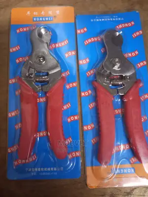 Tail Docker/Ear Tag Remover