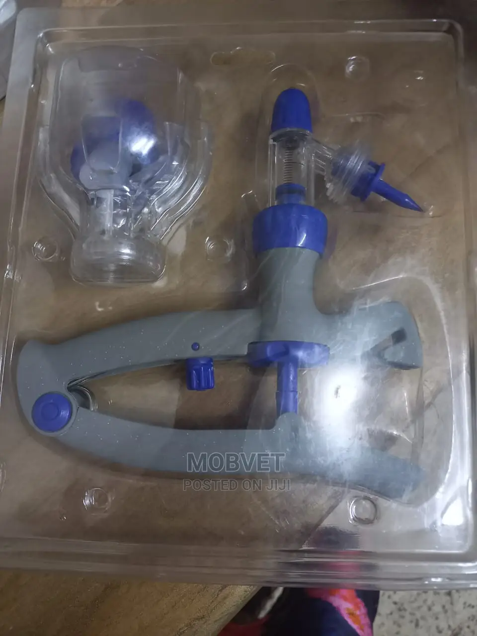 Chicken and Animal Vaccination Syringes
