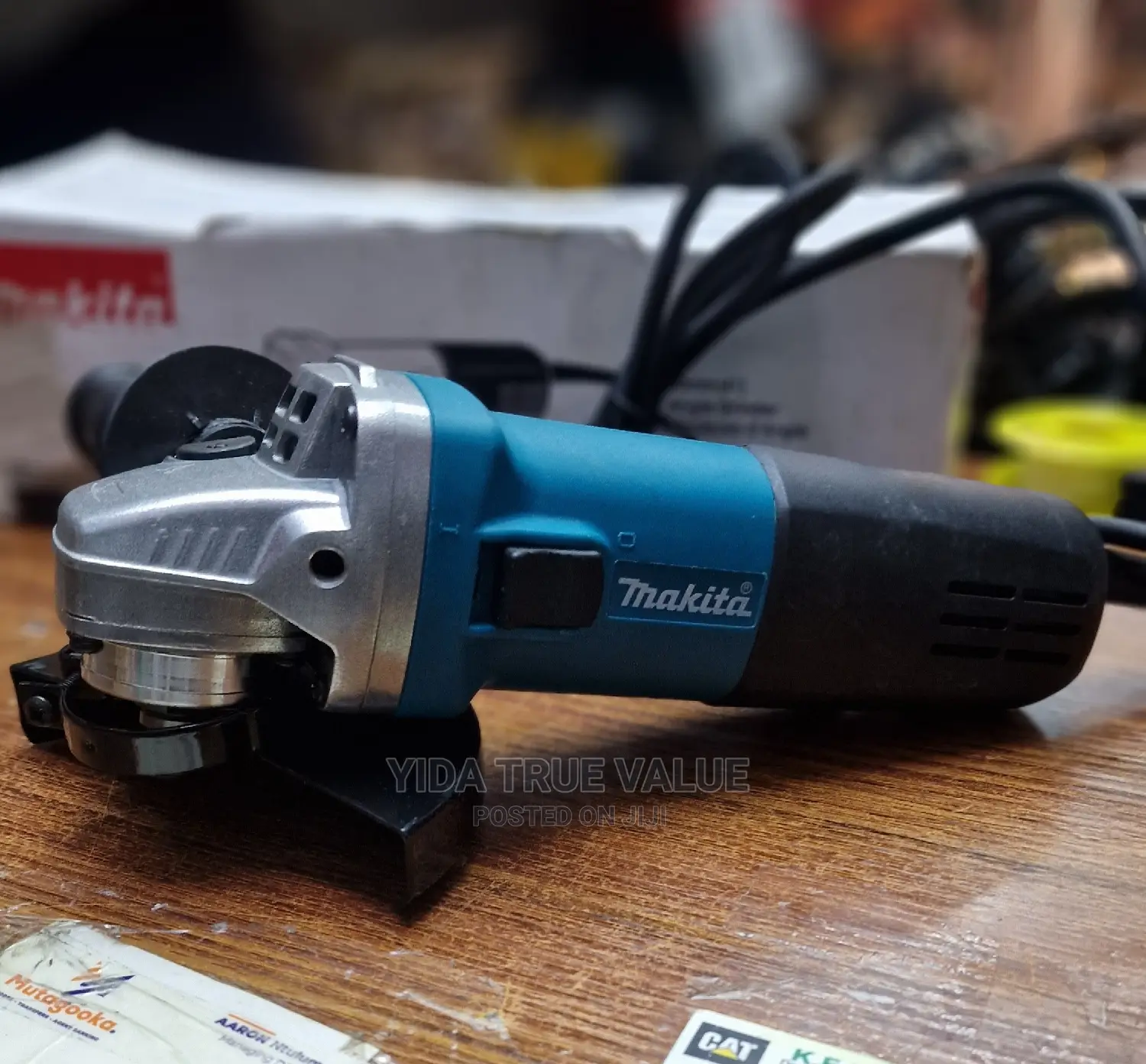 Makita Grinder M10