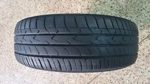 215/65r16 2nd Hand Toyo