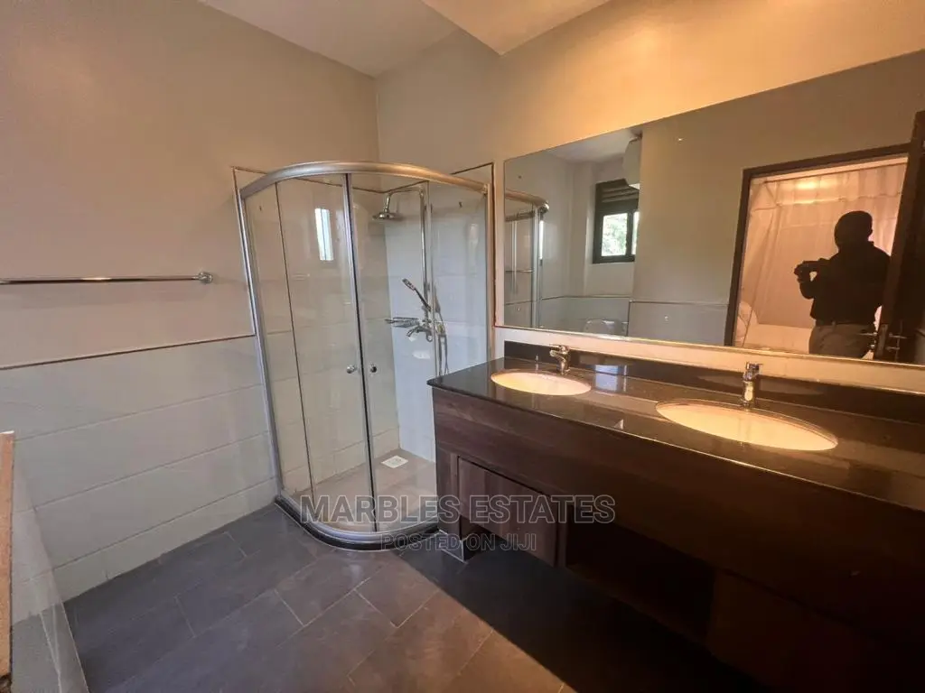 Furnished 2bdrm Apartment in Bugoloobi, Central Division for Rent