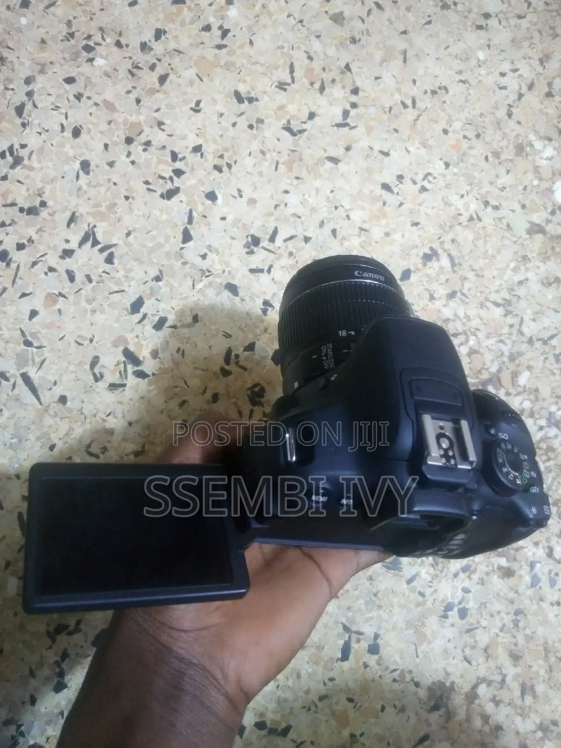 Canon: Eos: 700D Camera.