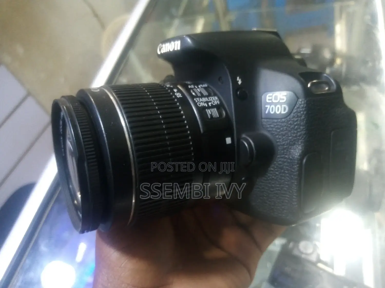 Canon: Eos: 700D Camera.