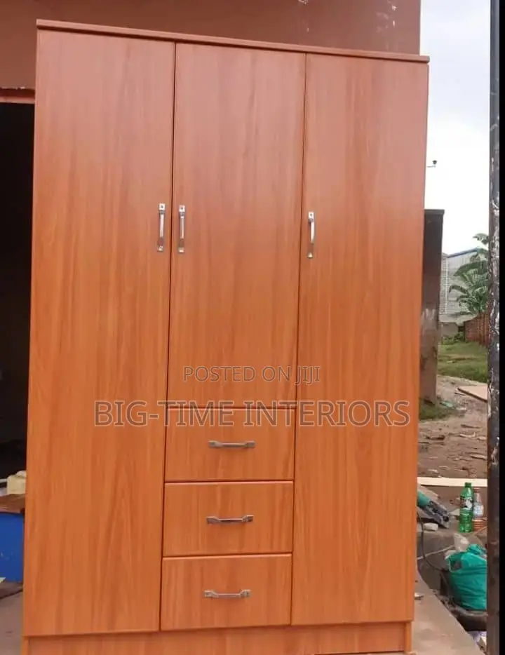 Triple Wooden Wardrobe 4*7 Feet