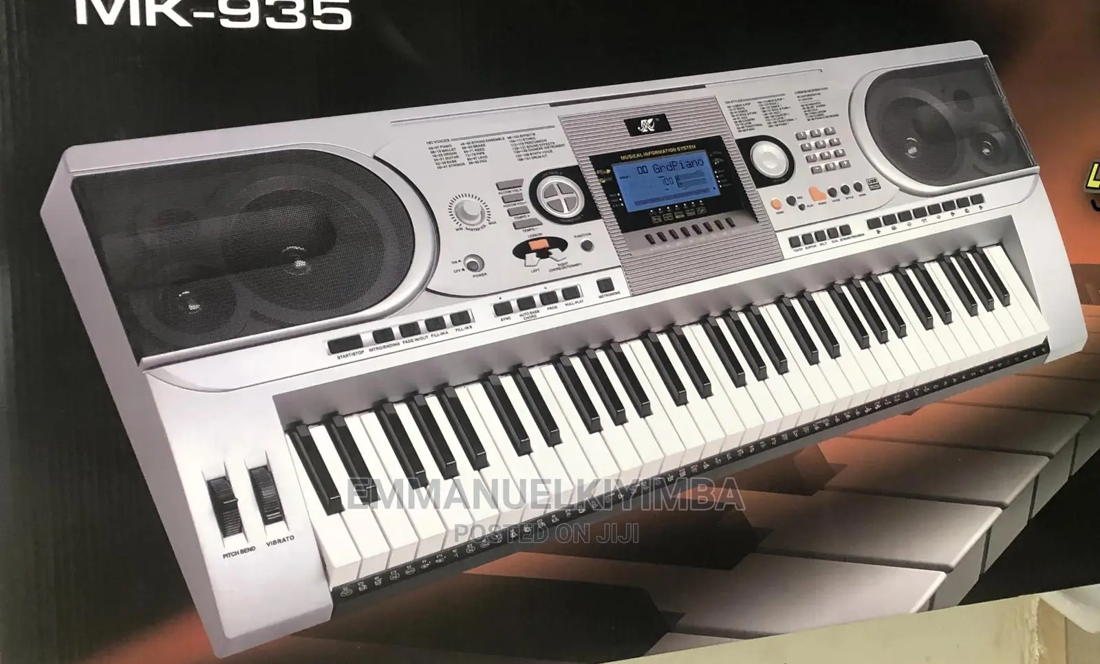 MK 935 Piano