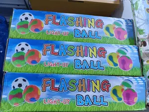 Flashing Light Up Kids Balls .