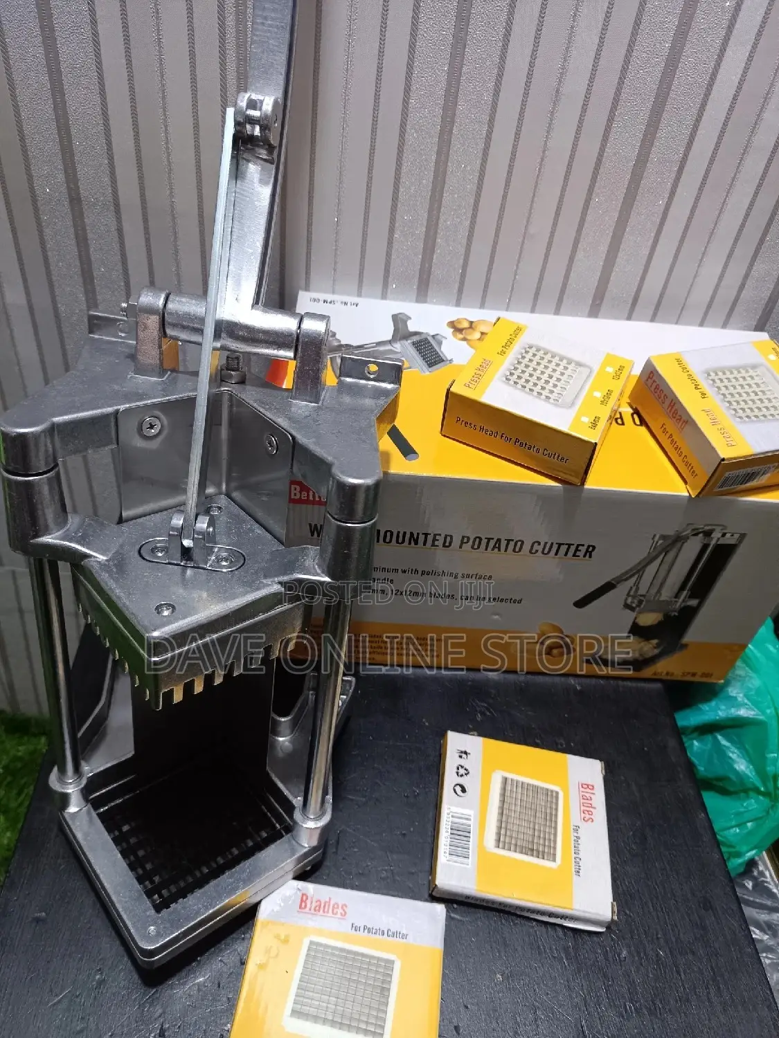 Chips Cutter With Multiple Blades