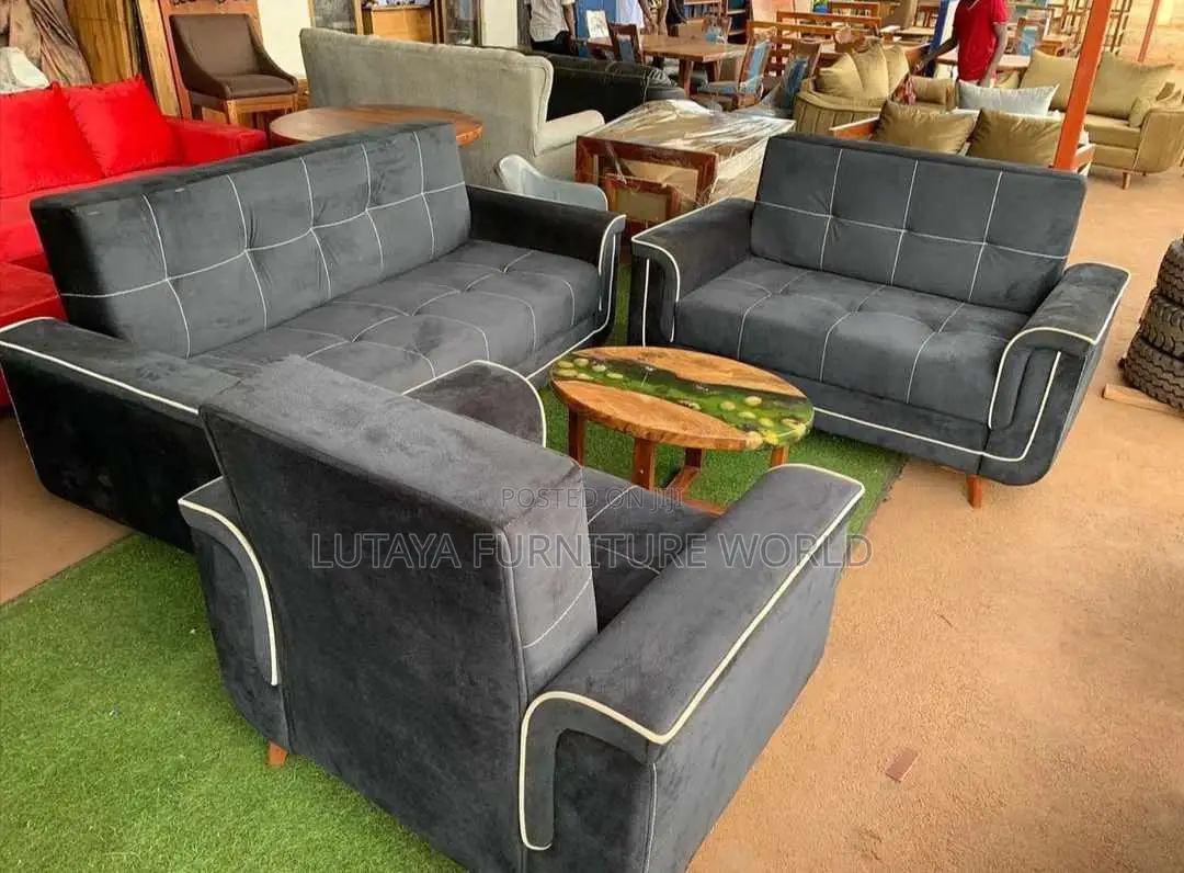 Sofas on Sale in Good Materials