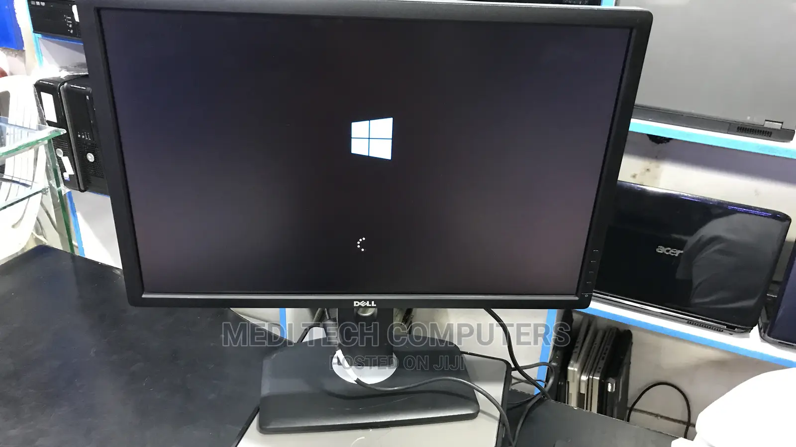 24 Inches Dell Monitor Available at Affordabe Price