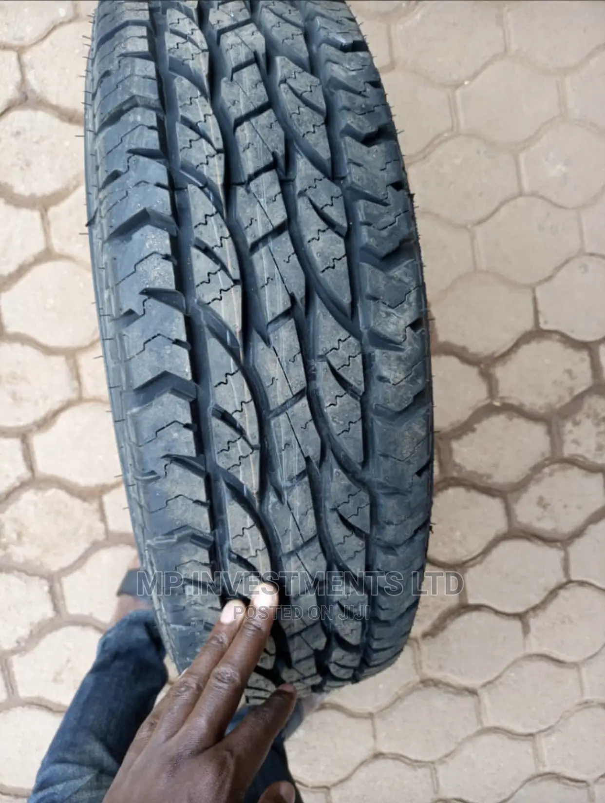265/70r16 Savero Tyres ( Made in Indonesia )