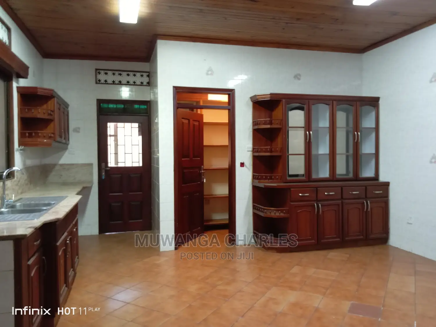5bdrm Bungalow in Fs Properties Ltd, Central Division for Rent