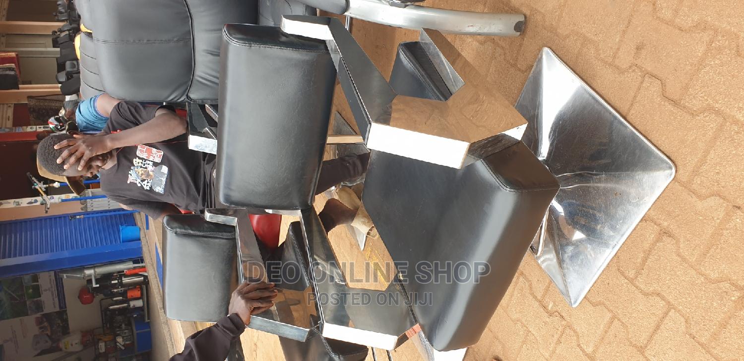 Lady Styling Crome Type in Central Division Salon Equipment, Deo