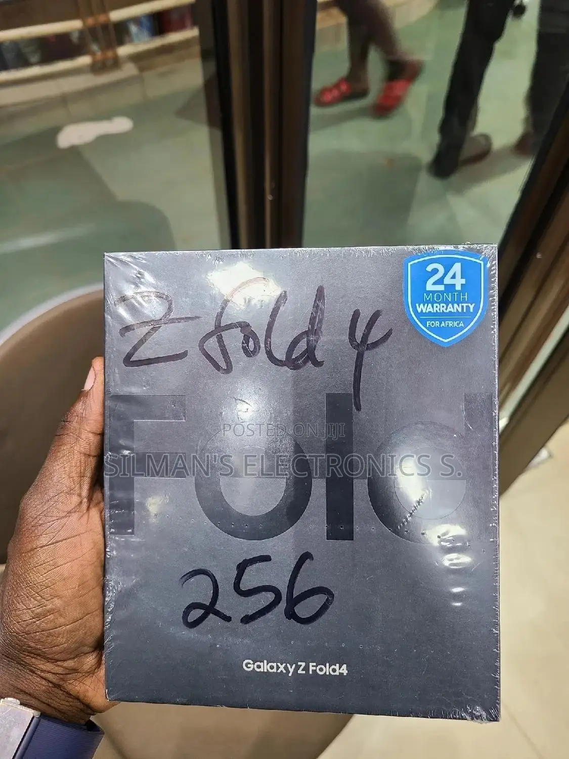 New Samsung Galaxy Z Fold4 256 GB Black