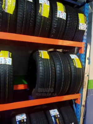 205/65r15 Adent