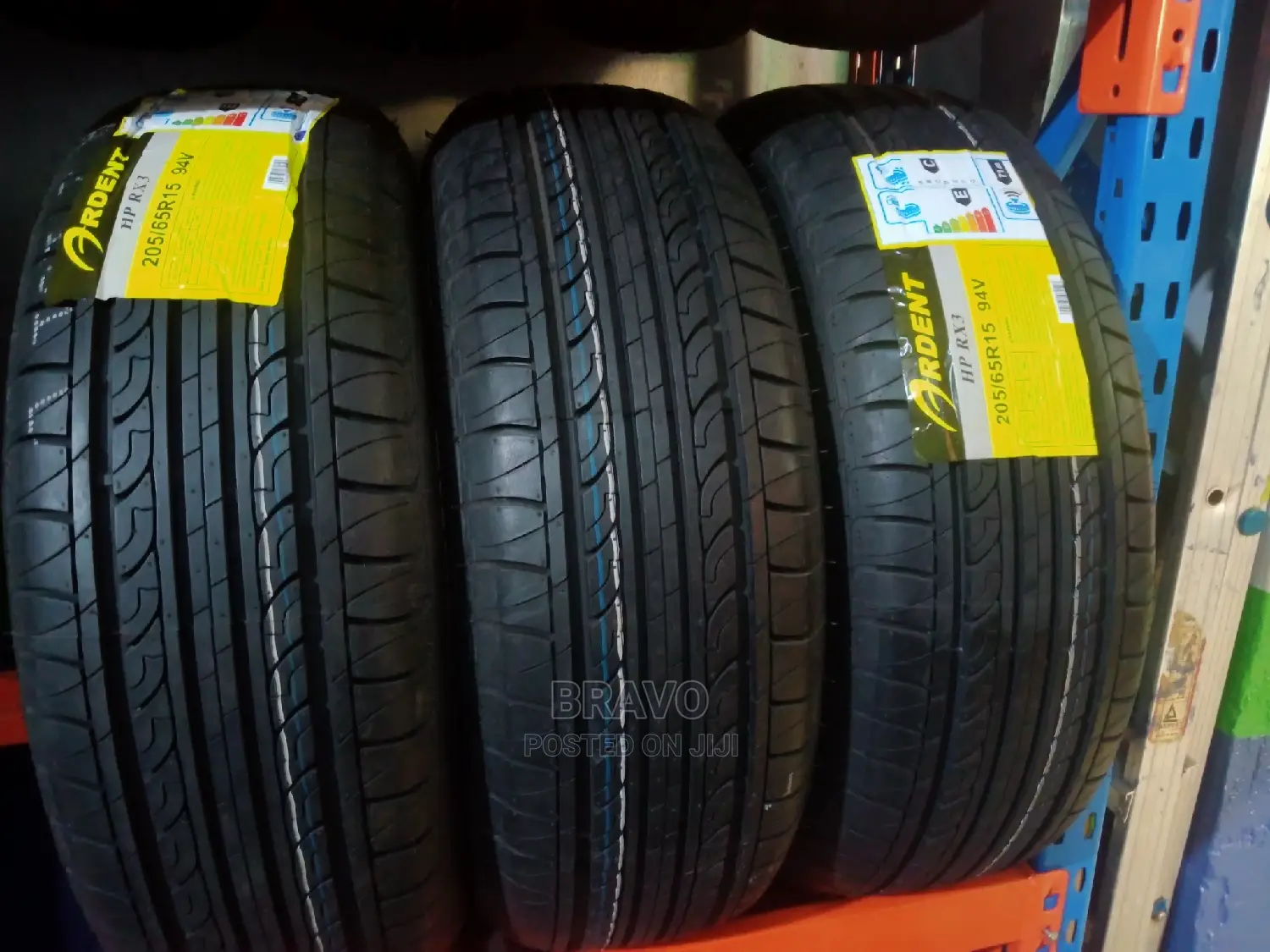 205/65r15 Adent