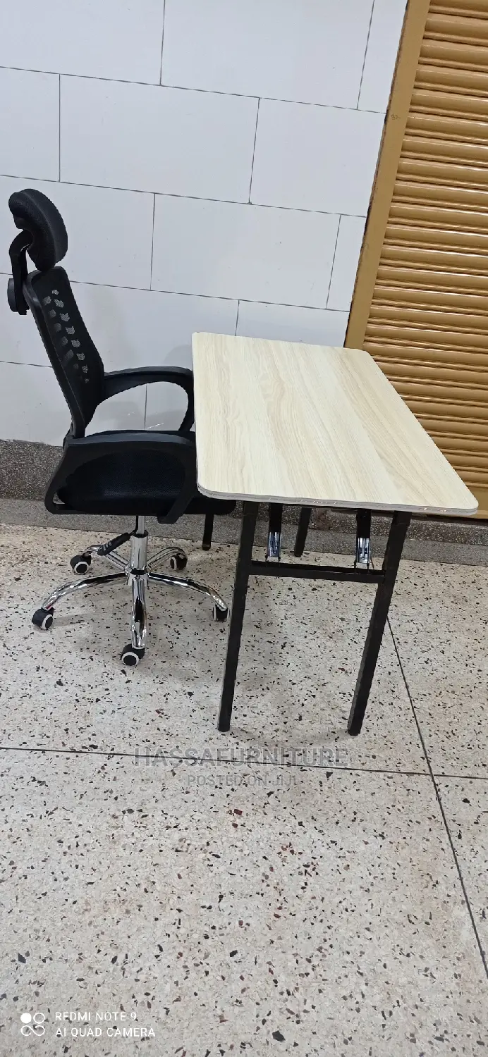 Foldable Reading Table With Its Chair