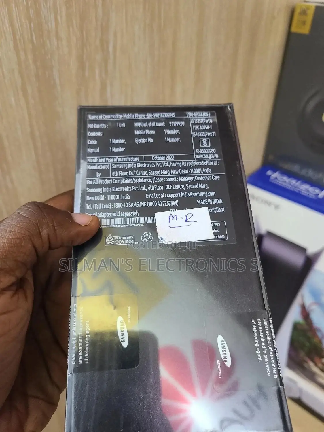 New Samsung Galaxy S22 5G 256 GB Black