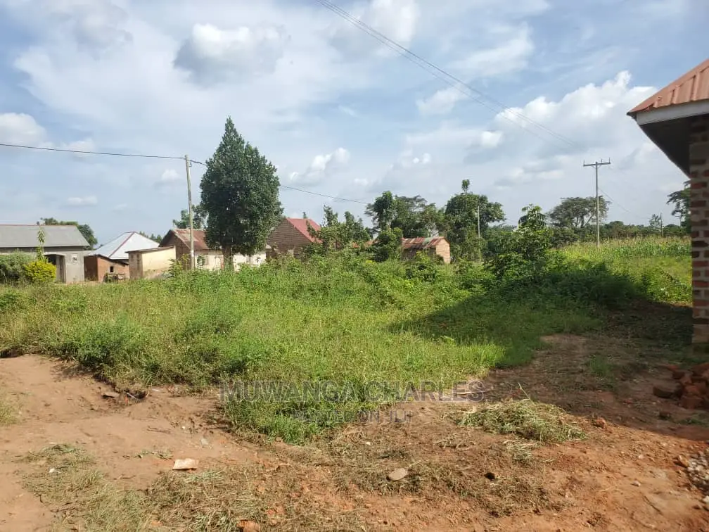 25decimals Plot of Land for Sale at Buwate