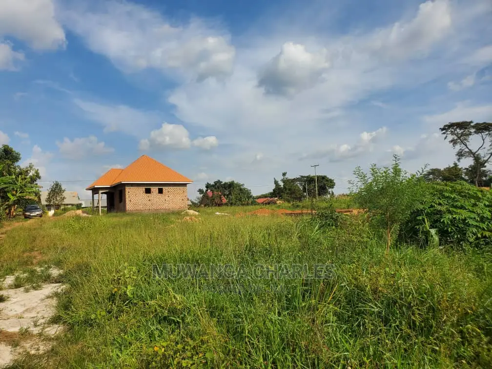 25decimals Plot of Land for Sale at Buwate