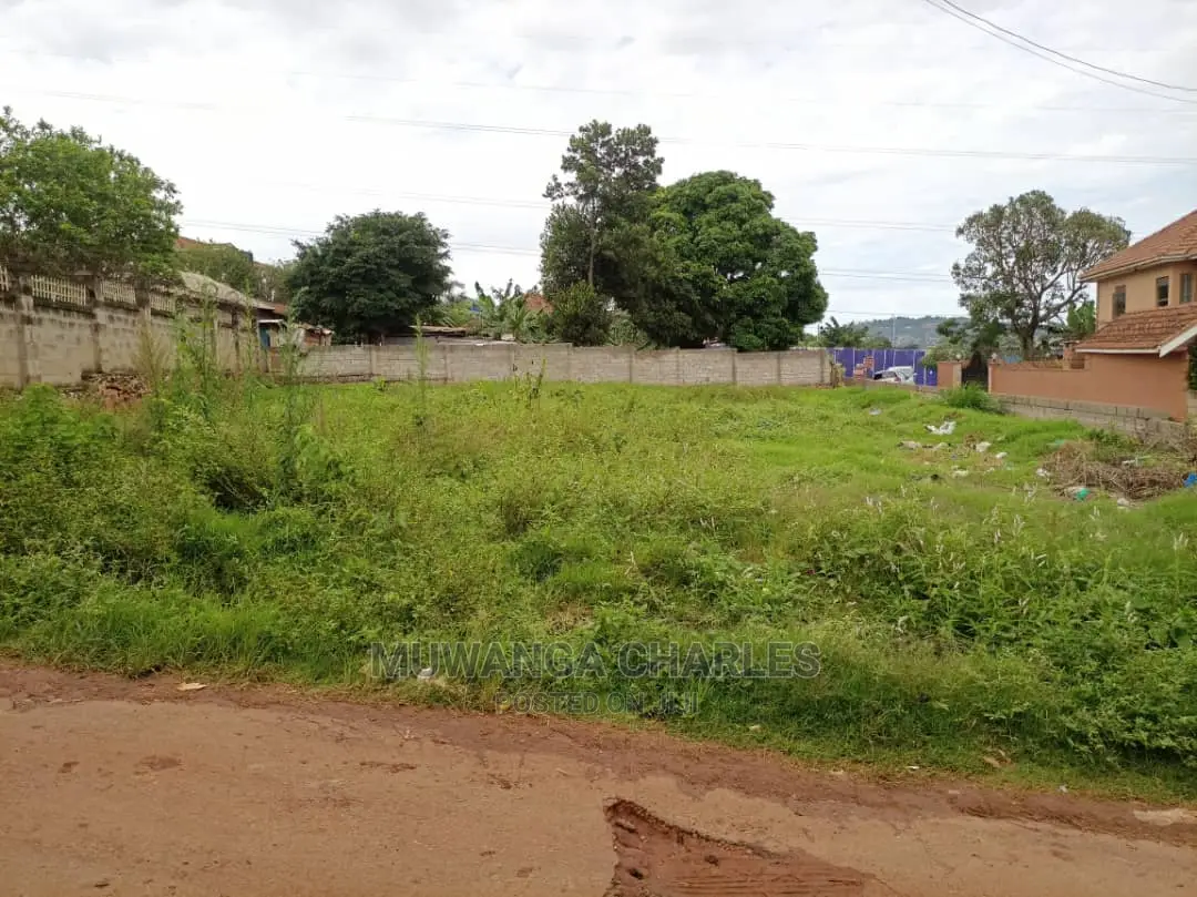 25decimals For Sale At Ntinda Kyambogo