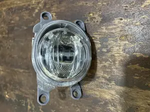 Toyota Cars 2020 - 22 Foglights