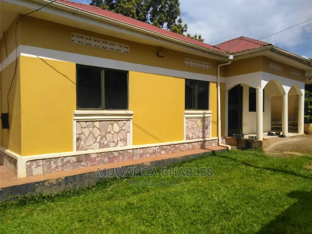4bdrm House in Fs Properties Ltd, Central Division for Sale