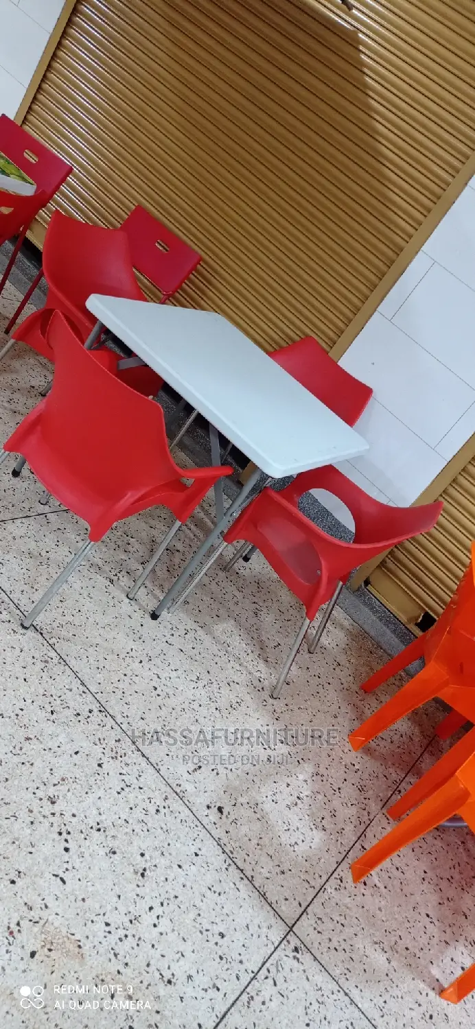 4seaters Executive Restaurant Set