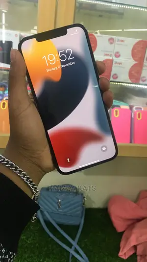 Photo - Apple iPhone 12 Pro Max 128 GB Black