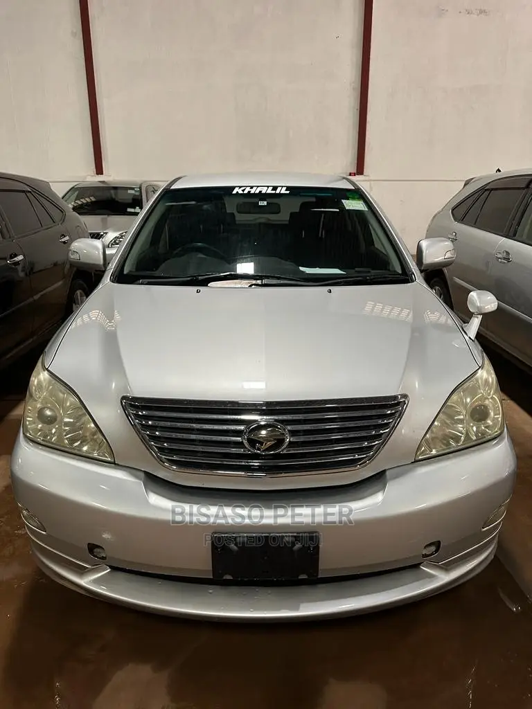 Toyota Harrier 2008