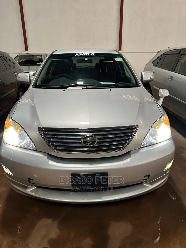 Toyota Harrier 2008