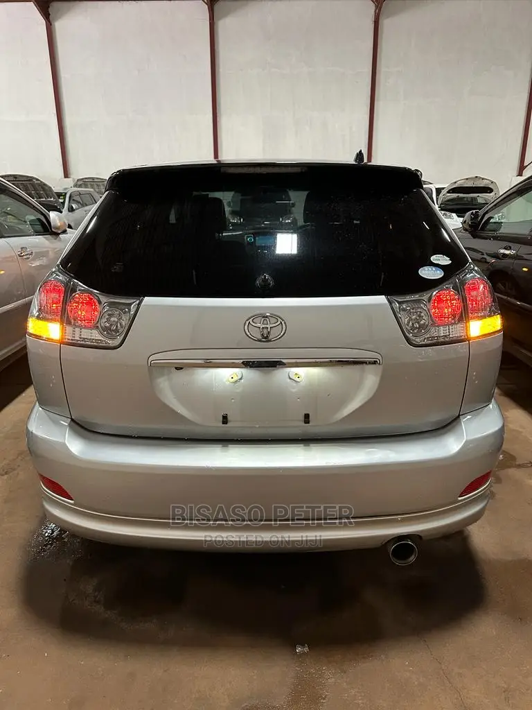 Toyota Harrier 2008