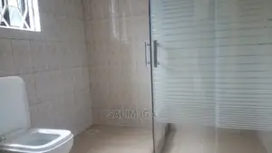 5bdrm Duplex in Kololo Property, Central Division for Rent