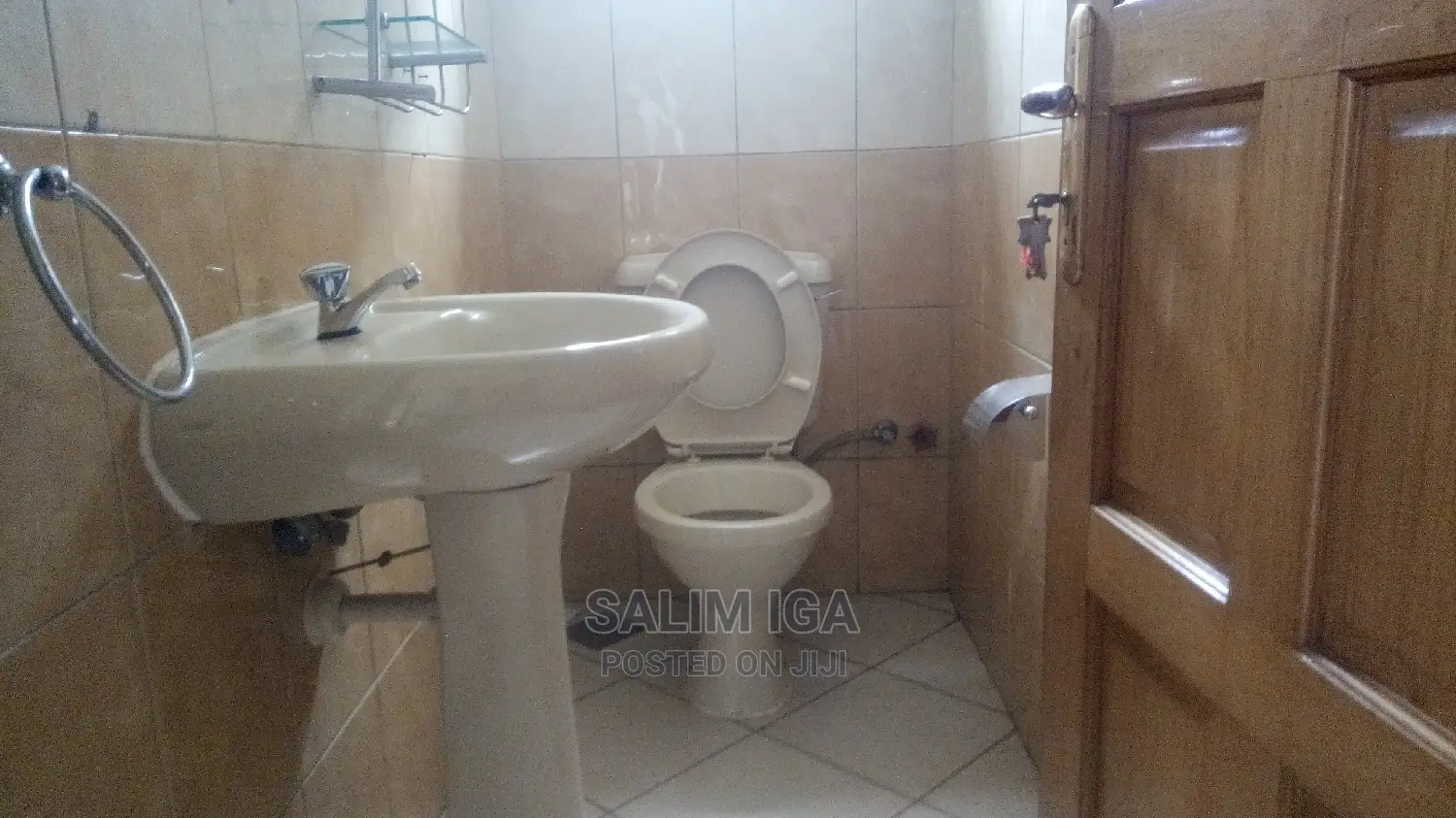 5bdrm Duplex in Kololo Property, Central Division for Rent