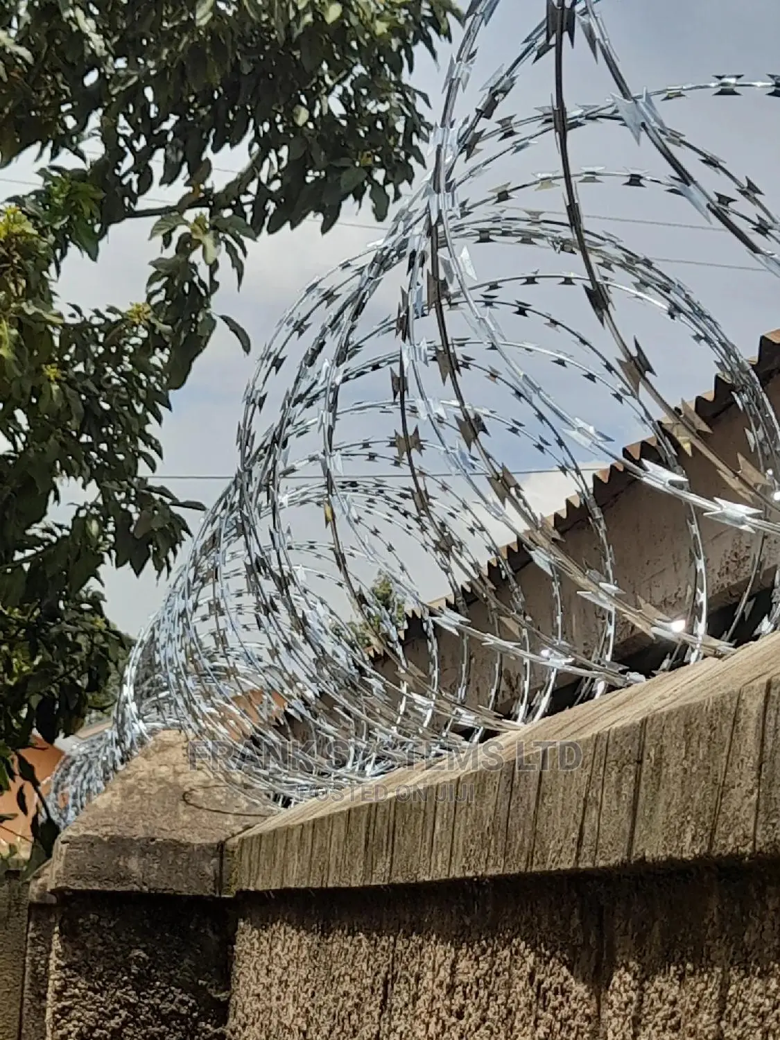 Razor Wire Fencing Installation 450mm