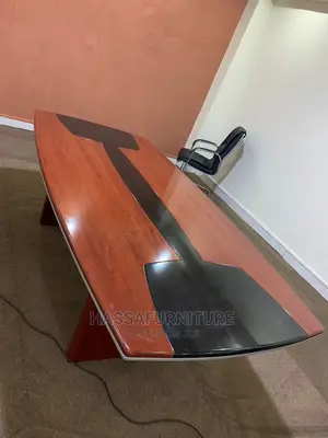 8seaters Boardroom Table