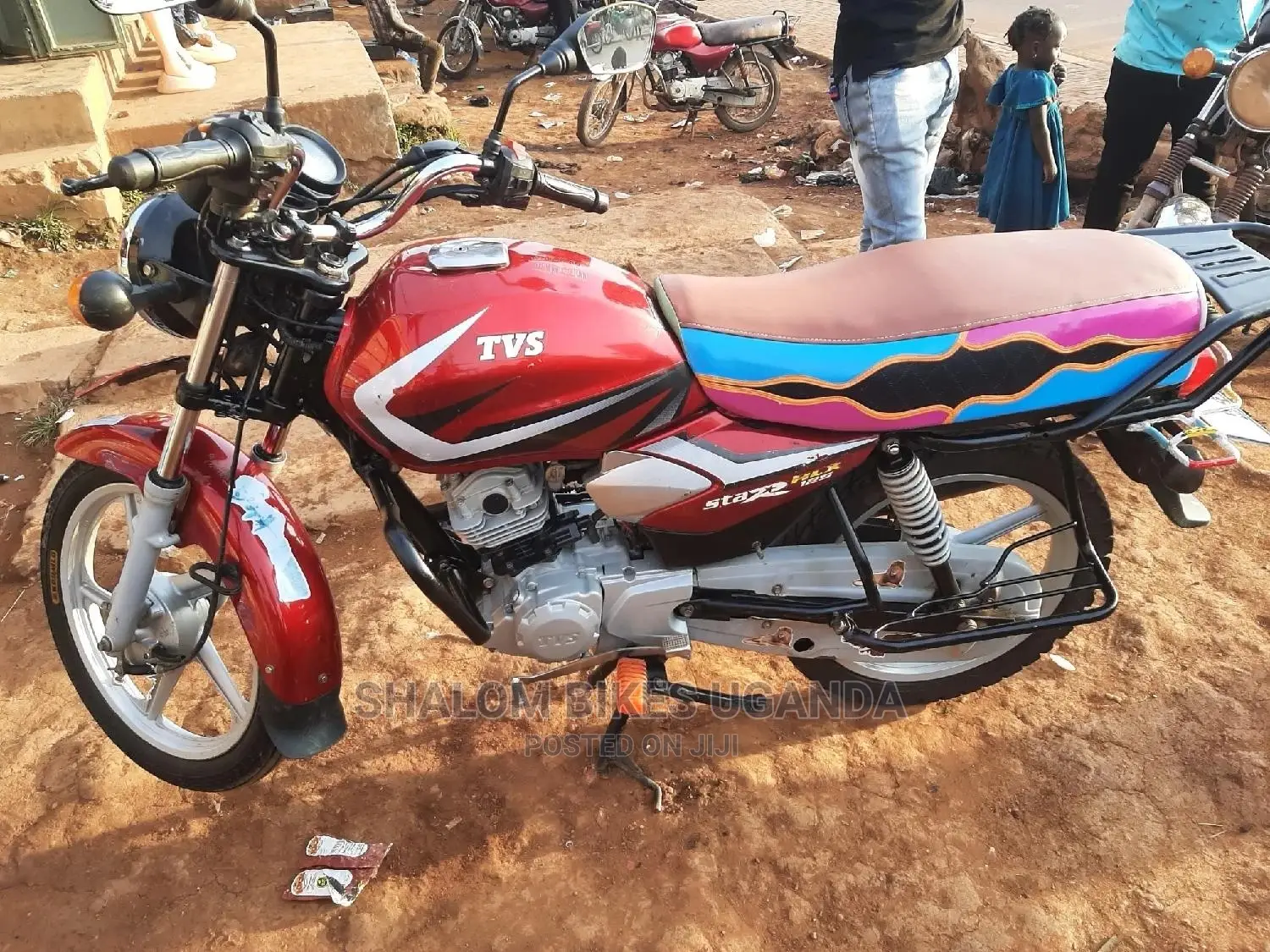 TVS HLX 125 2022 Brown