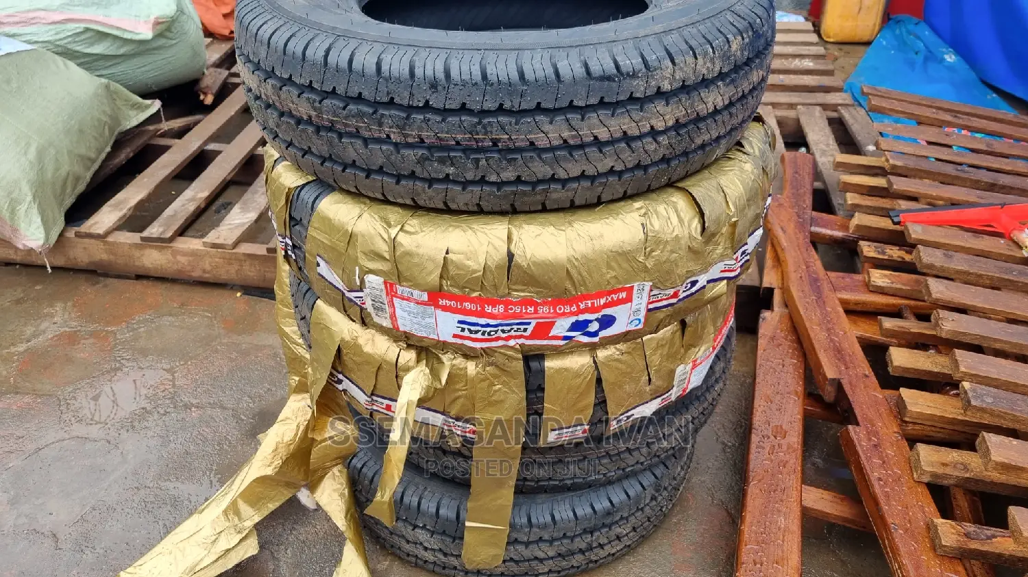 195r15c Gt Maximiller Made in Indonesia