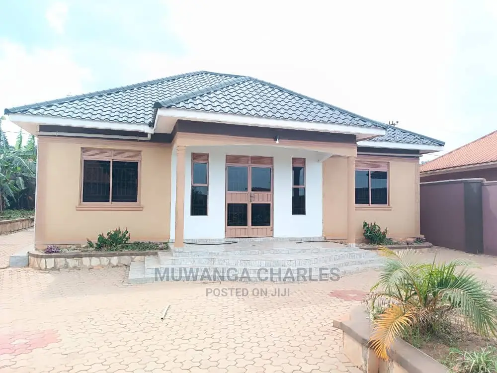 4bdrm Bungalow in Fs Properties Ltd, Central Division for sale