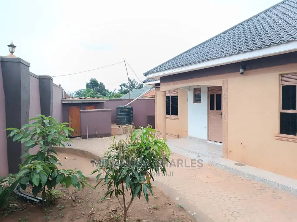 4bdrm Bungalow in Fs Properties Ltd, Central Division for sale